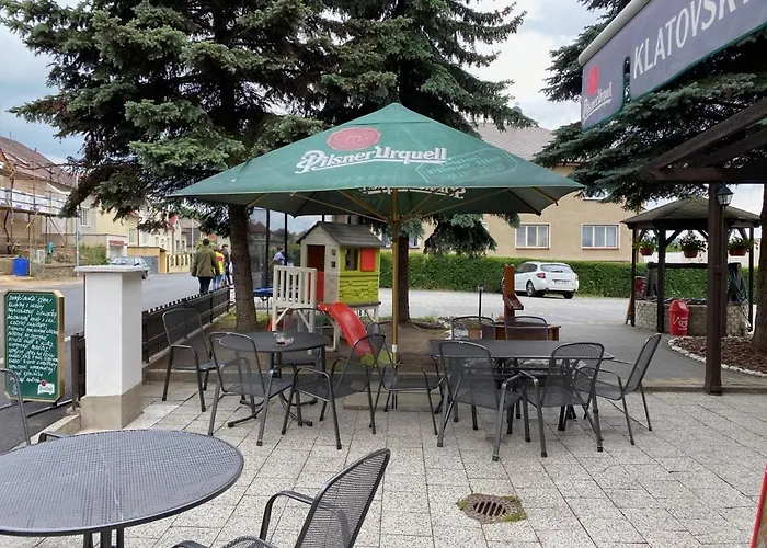 Restaurace A Klatovsky Dvur 3*
